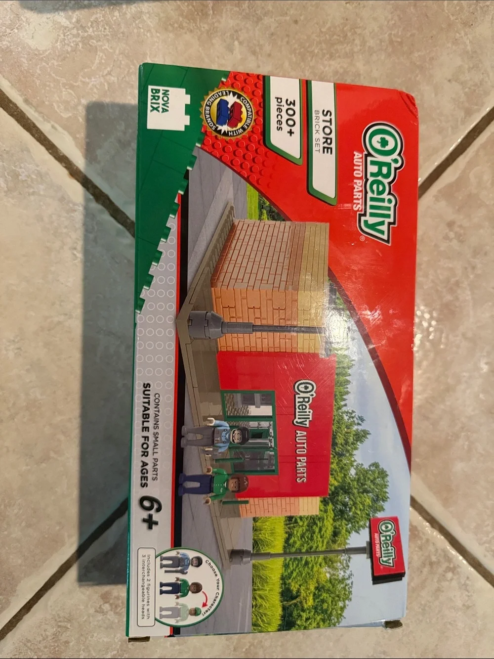 Lego O'Reilly Auto Parts Building Set Red Green Tan